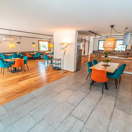 Daszimmermann Fruehstueckspension Passriach