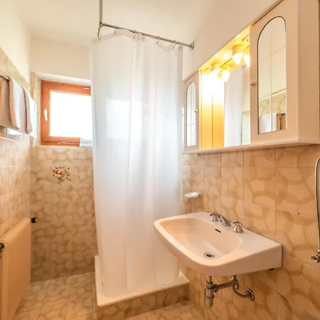 Daszimmermann Fruehstueckspension Konukevi *