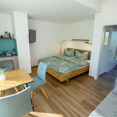 Daszimmermann Fruehstueckspension Passriach