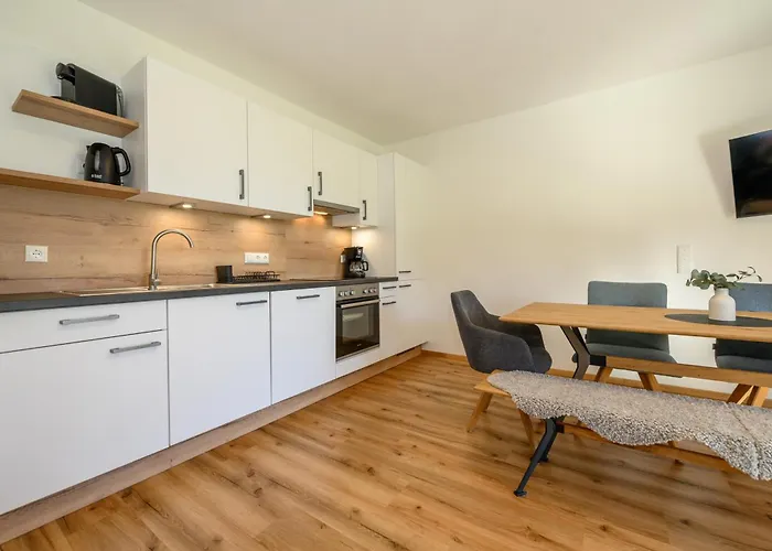 Daszimmermann Fruehstueckspension * Passriach